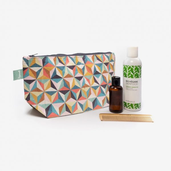 PPC_Washbag_Colorful_Triangles-02