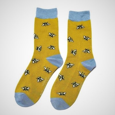 miss-sparrow-socken-bamboo-bumble-bee-scattered-ye
