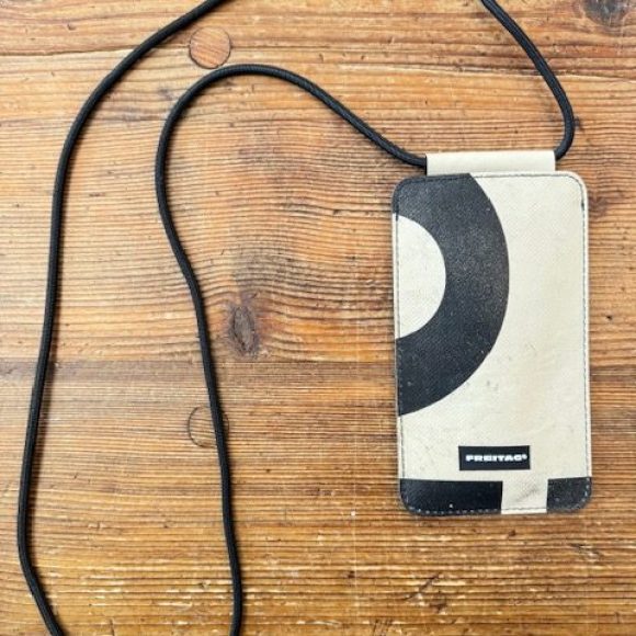 Freitag F337 - ROBIN