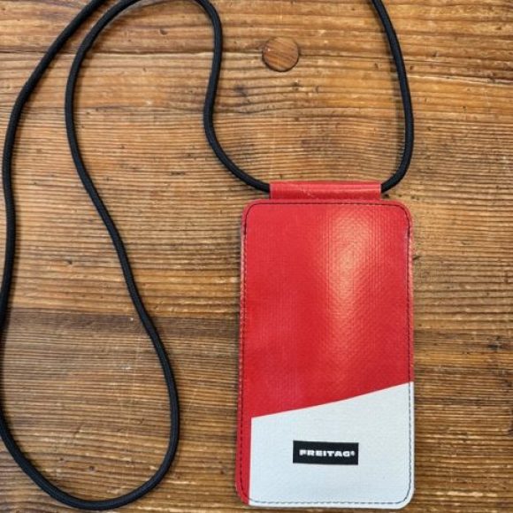 Freitag F337 - ROBIN